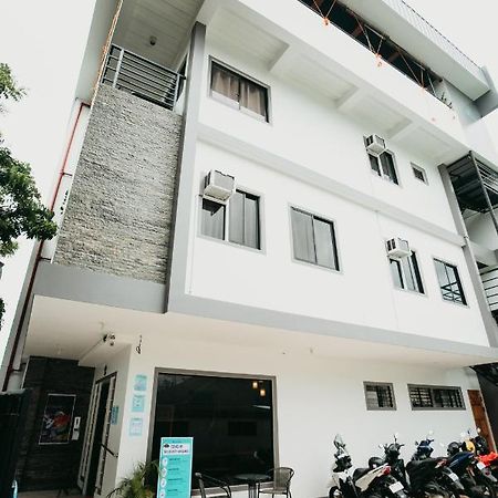 Kingswick Residences & Lodge Dumaguete City Exteriör bild