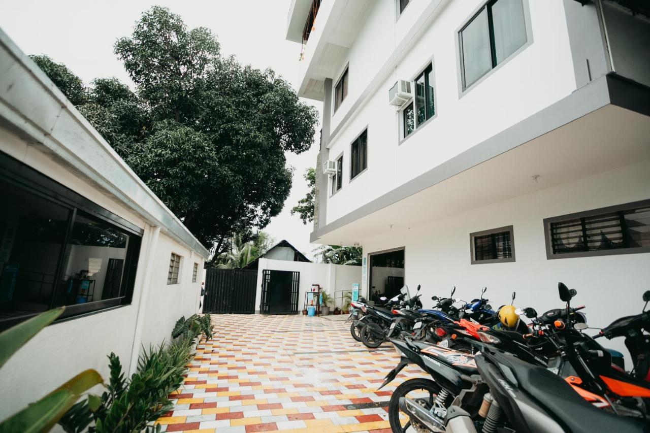 Kingswick Residences & Lodge Dumaguete City Exteriör bild