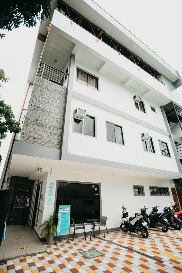 Kingswick Residences & Lodge Dumaguete City Exteriör bild